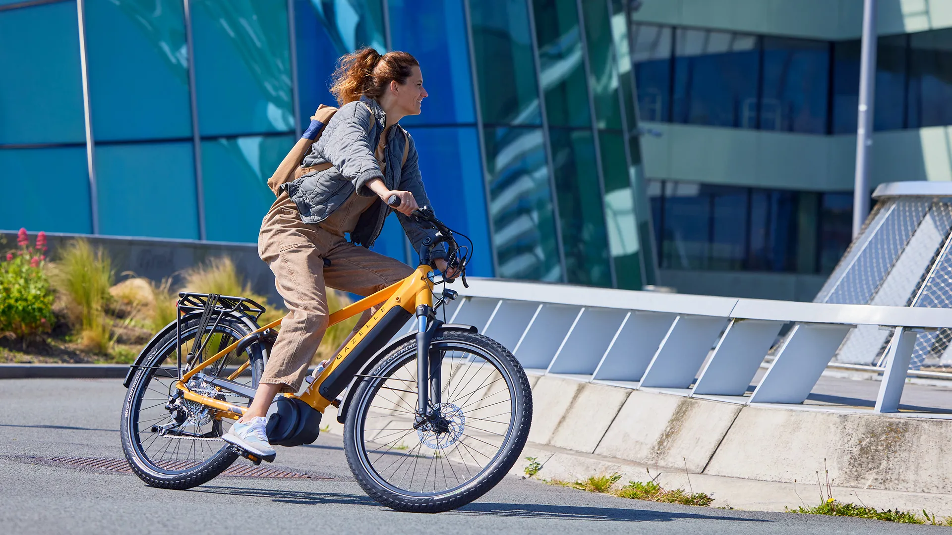 Medeo-T10-HMB-Digitale-toolkit-beeld-socials-1920x1080-1 bewerkt Batavus Finez PT Dames 2026